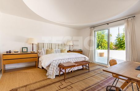 Newly Refurbished Villa in the exclusive area of Kings and Queens, Sotogrande Costa