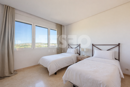Elegantes Marina-Apartment mit Panoramablick auf das Meer in Ribera del Marlin, Sotogrande