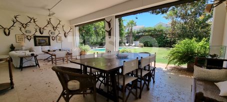 Beautiful traditional villa for sale in zona B, Sotogrande