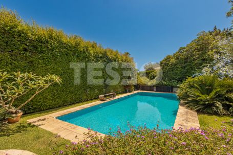 Charming Villa located in Sotogrande Costa designed around a traditional Andalusian patio