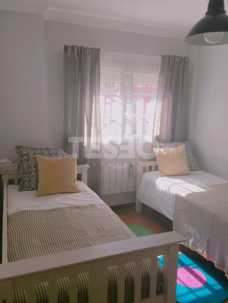 Lovely spacious townhouse for Summer rental.