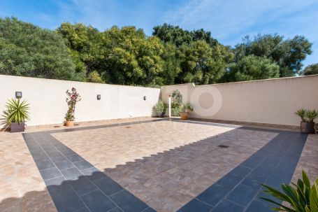 Villa à vendre en Zona F, Sotogrande Alto