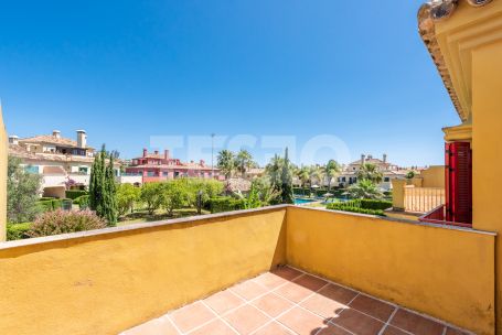 Semi Detached House in El Casar, Sotogrande