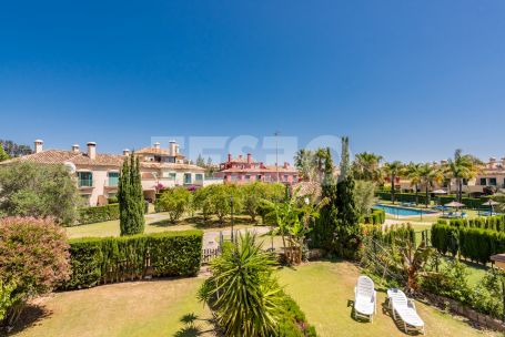 Semi Detached House in El Casar, Sotogrande