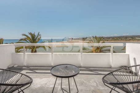 Wonderful apartment situated in one of the most sought after areas in Sotogrande, the Guadiaro River.