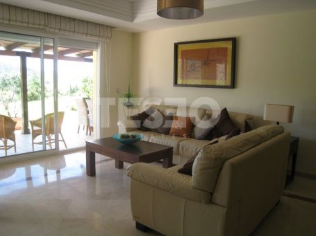 Large Ground Floor with a lovely garden in San Roque Golf Club