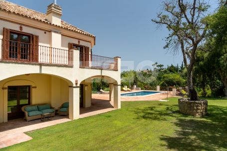Lovely South Facing Villa for sale or rental in the C zone of Sotogrande Alto.
