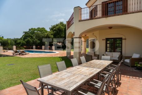Lovely South Facing Villa for sale or rental in the C zone of Sotogrande Alto.