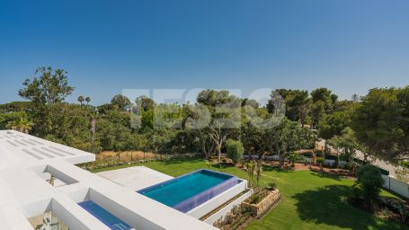 Casa La Colina: Villa en venta con fantásticas vistas al mar y en una excelente ubicación.