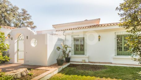 Villa recently Refurbished and well located in the B Zone