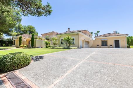 Exceptional Luxury Villa Magnificently located in a very quiet place of Sotogrande Alto