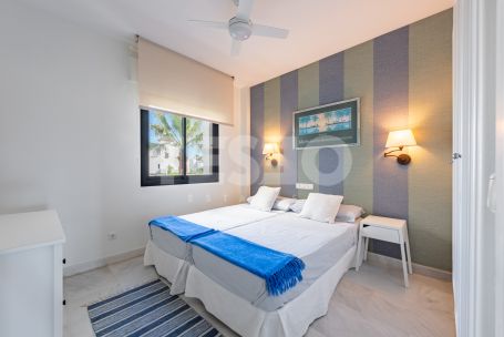 Exklusive 3-Zimmer-Wohnung in El Polo de Sotogrande, Sotogrande Costa