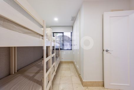 Exklusive 3-Zimmer-Wohnung in El Polo de Sotogrande, Sotogrande Costa