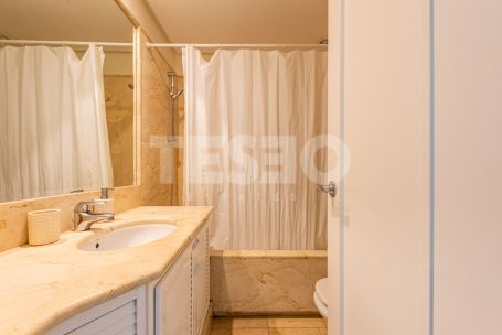 Exklusive 3-Zimmer-Wohnung in El Polo de Sotogrande, Sotogrande Costa