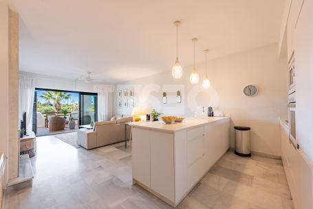 Exklusive 3-Zimmer-Wohnung in El Polo de Sotogrande, Sotogrande Costa