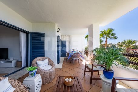 Exklusive 3-Zimmer-Wohnung in El Polo de Sotogrande, Sotogrande Costa