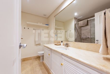 Exklusive 3-Zimmer-Wohnung in El Polo de Sotogrande, Sotogrande Costa