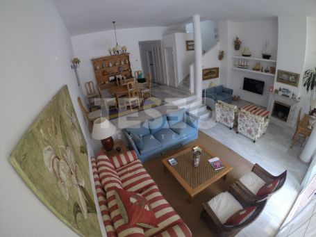 Town House for Rent in Lacasito, Sotogrande
