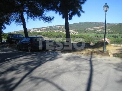 Plot for sale with views to Reserva Golf Course