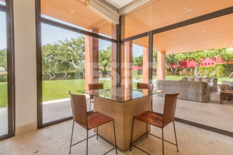 Fantastic Cubist Style Villa in one of the best plots of Sotogrande Costa