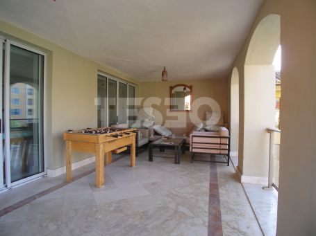 3 Bedroom apartment for sale with large terraces