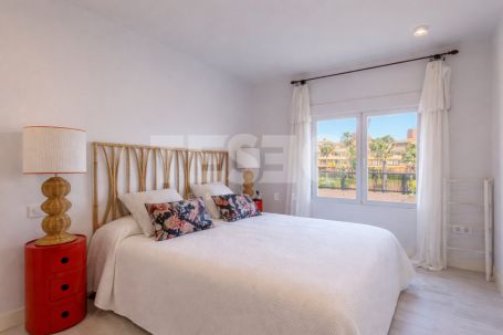 Appartement à louer en Apartamentos Playa, Sotogrande Costa