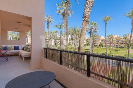 Appartement à louer en Apartamentos Playa, Sotogrande Costa