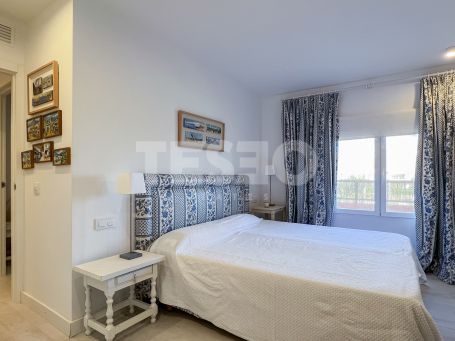 Apartment for sale with nice sea views
