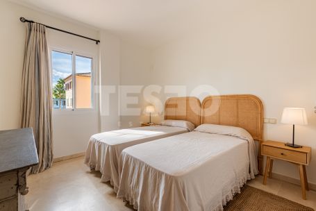 Bonito apartamento en Isla del Pez Volador, Marina de Sotogrande a 100 metros de la playa