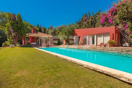 Cosy Villa in Kings and Queen at a Reduced Price