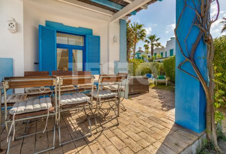 Conerside Townhouse in the Marina, steps away from the beach