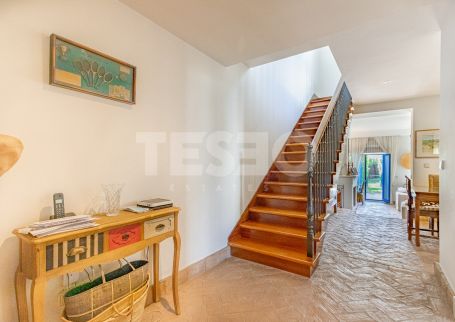 Conerside Townhouse in the Marina, steps away from the beach
