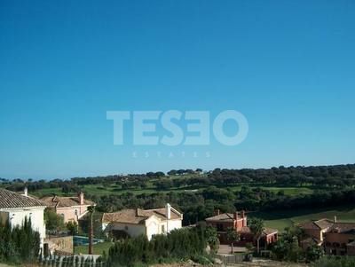 Plot for sale in a quite Cul de Sac and overlooking Almenara Golf Course