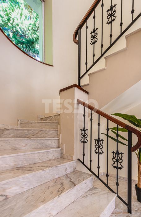 Villa in quite area of C zone in Sotogrande Alto