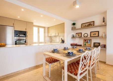 Appartement à louer à long terme en Apartamentos Playa, Sotogrande Costa