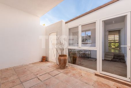 Elegant Townhouse on Second Line Beach – Los Lacasitos