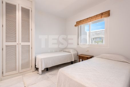 Elegant Townhouse on Second Line Beach – Los Lacasitos
