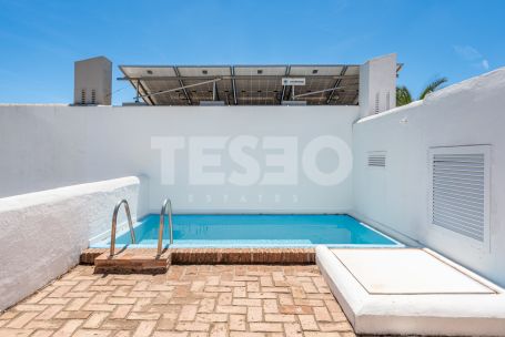 Elegant Townhouse on Second Line Beach – Los Lacasitos
