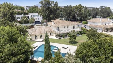 Stunning Andalusian villa in Kings &amp; Queens, Sotogrande Costa