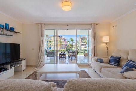 Lovely 2 bedroom apartment for rental in Isla Carey.