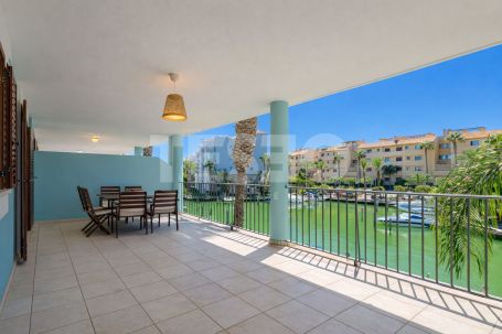Lovely 2 bedroom apartment for rental in Isla Carey.