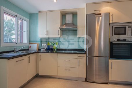 Lovely 2 bedroom apartment for rental in Isla Carey.