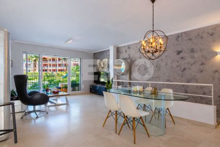 Lovely duplex apartment in Isla Carey.