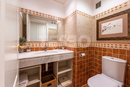 Elegant Two-Bedroom Apartment with Panoramic Views in Los Gazules de Almenara, Sotogrande Alto