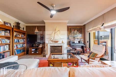 Elegant Two-Bedroom Apartment with Panoramic Views in Los Gazules de Almenara, Sotogrande Alto