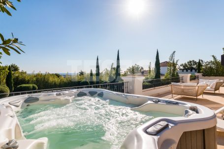 Stunning Luxury Villa in Sotogrande Alto with Panoramic Views, Wellness Spa &amp; Exceptional Design