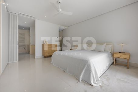 Villa in Las Cimas 1, front line golf in Almenara, Sotogrande Alto