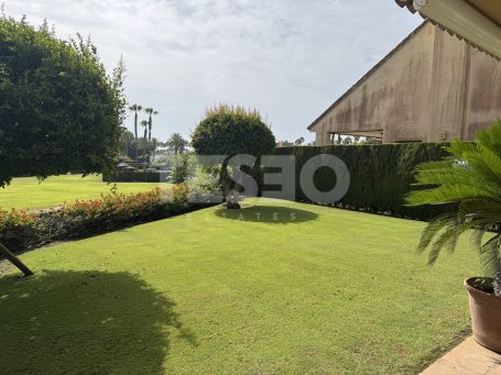 Town House for sale in Los Granados, Sotogrande Costa