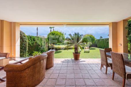 Town House for sale in Los Granados, Sotogrande Costa