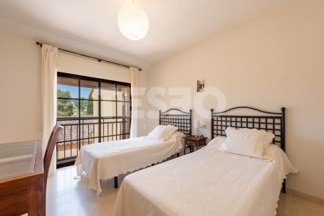 Town House for sale in Los Granados, Sotogrande Costa